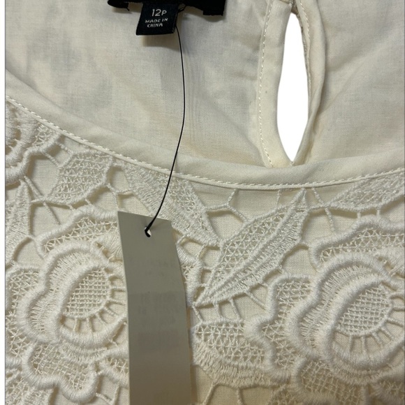 NWT Talbots Cream Lace Blouse 12P - Picture 5 of 7